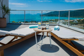 Pacific Blue - Premiere, Airlie Beach